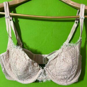 34D‎ Wacoal 85424 Embroidery Lace Demi Semi-Perfect